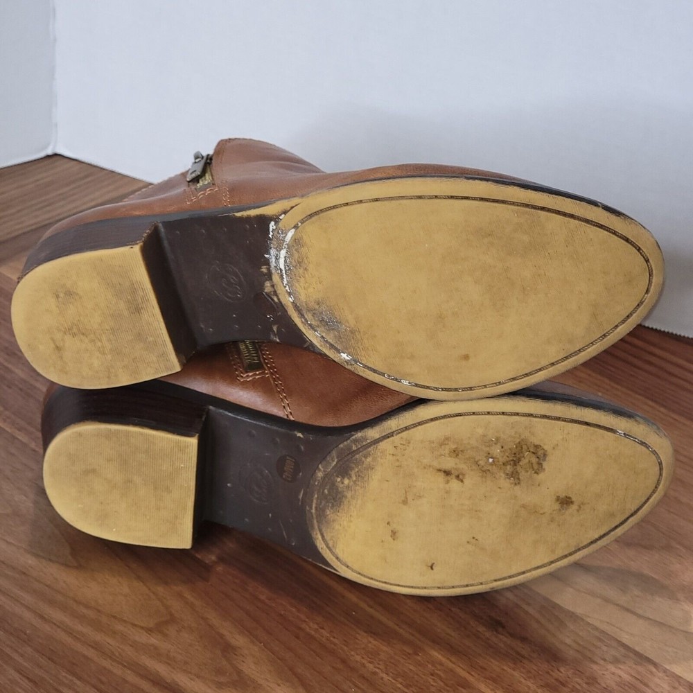 Lucky Brand Women's Tan Leather Ankle Booties - Picture 5 of 7